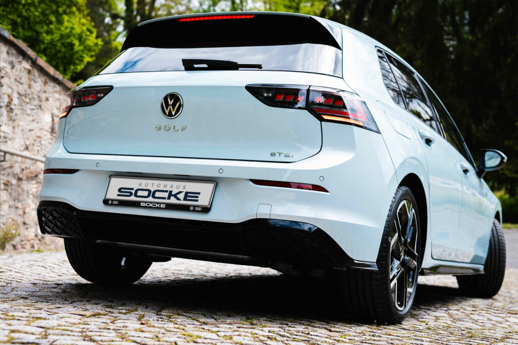 Rückansicht VW Golf R-Line
